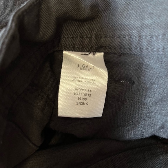 Brandy Melville black cargos - Picture 2 of 4